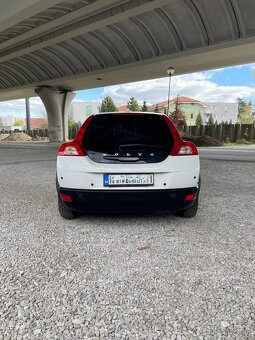 Volvo C30 1.6 benzín 2009 - 6