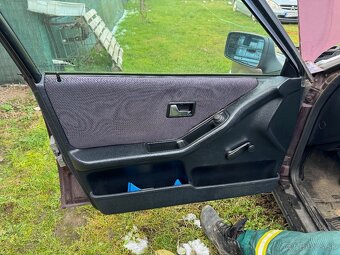 Audi 80 (B4), 2.0 E, 85kW, 1993, Červená metaliza - 6