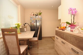 ZĽAVA -3000 eur - 3 izb. byt po rekonštrukcii, 2X BALKÓN - 6