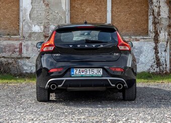 Volvo V40 D2 2.0L 120k R-Design Edition - 6