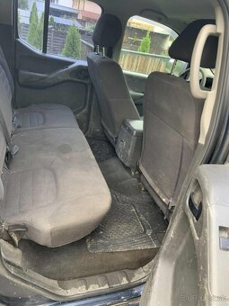 Nissan Navara 2,5 dci - 6