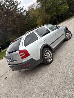 Octavia Scout 2  4x4 - 6