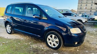 Volkswagen Touran 2.0TDI - 6