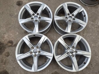 5x112 r18 ET39 x 8J elektróny originál AUDI - 6