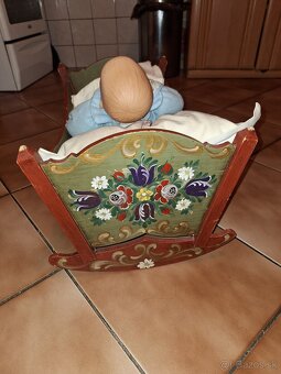 Stará maľovaná drevenná koliska - 6