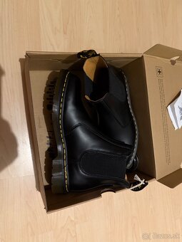 Dr.Martens - 6