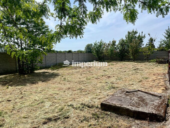 Pekný slnečný stavebný pozemok 750m2 na predaj - Gabčíkovo. - 6