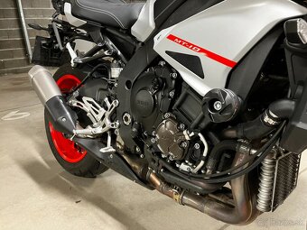 Yamaha MT10 - 6
