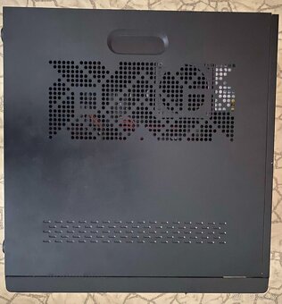Predám kancelárski pc AMD Athlon X4 740 6gb ram 80 gb hdd ad - 6