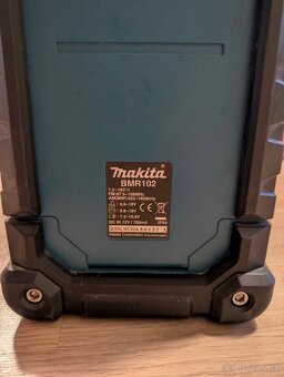 Stavebné rádio Makita BMR102 s komplet príslušenstvom - 6