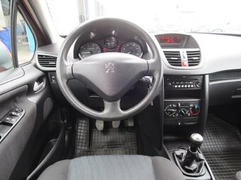 PEUGEOT 207 SW 1.4 i - 6