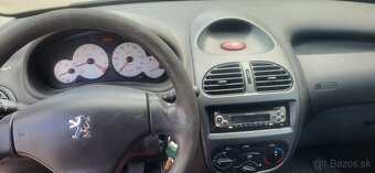 Peugeot 206 - 6