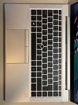 Počítač HP Elitebook mt46 (Windows 11) - 6