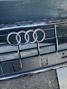 maska mrizka Grill Audi Q8 S-Line chrom - 6