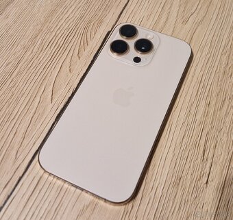 Apple iphone 16 pro 128gb púštny titan - 6