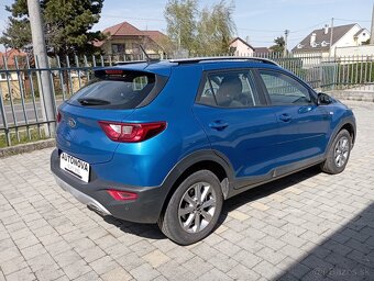 Kia Stonic 1,2i  62kW, M6 r.2021 - 6