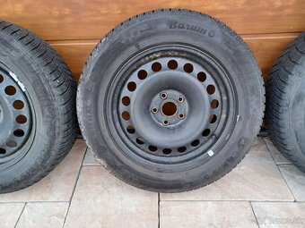 Sada zimnych kompletov 215/65r17 - 6