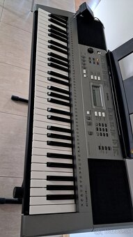 Klávesy Yamaha - 6