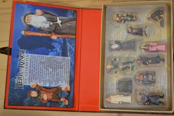 KINDER Knižná DIORAMA .... - 6