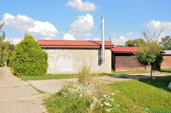 Dvojnásobná radosť pri vode: dve chaty na jednom mieste - 6