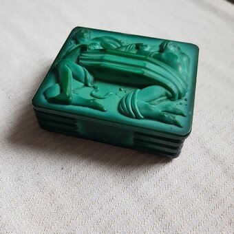 sklo: malachitové, rosé amfora, jantárové, kristál, soška - 6