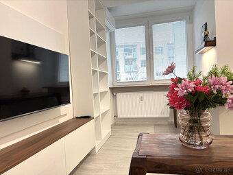 ÚPLNE NOVÝ, krásny 2 izbový byt s klimatizáciou - 6
