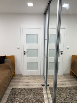 EXKLUZÍVNE NA PREDAJ 2-IZBOVÝ BYT , KROMPACHY - 6