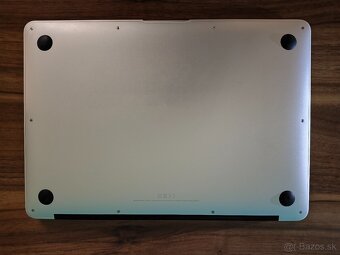 Apple MacBook Air A1466 (2017) –Intel i5 | 8 GB RAM |128 GB - 6