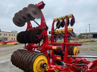 Diskový podmietač Vaderstad Carrier 425 - 6