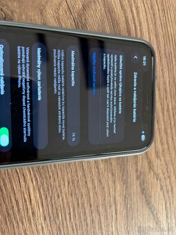 iPhone 11 64gb mint green - 6