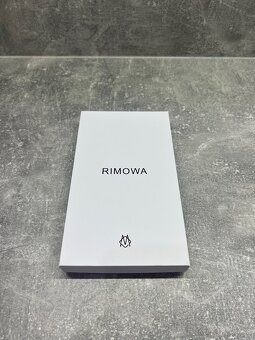 RIMOWA iPhone 17 Pro Pink - 6