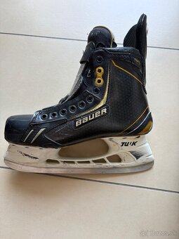 Predám korčule Bauer Supreme NXG - 6