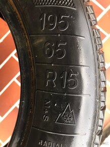 Predám Zimné pneumatiky Krisalp HP 195/65 R15 M+S - 6