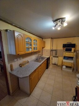 Na predaj rodinný dom 3+1, pozemok 895 m2 Dolná Krupá - 6