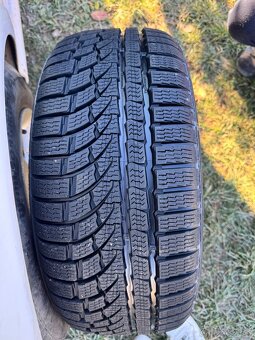 Zimne pneu Nokian 215/45 r17 91V XL - 6