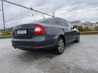 Škoda Octavia sedan - 6