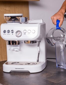 Pákový kávovar - ešte rok v záruke - nepoužívaný  - 6