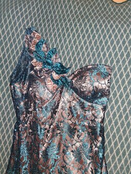 Predám spoločenské šaty - 6