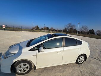 Toyota prius - 6