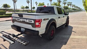 Upravený FORD F150 XL 4x4 V8 (09/2019) – 395 hp - 6