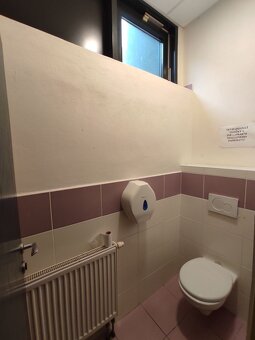 HOTEL BRATISLAVA - Obchodný priestor s vysokými stropmi, 2 v - 6
