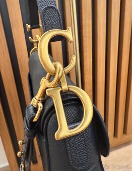 ZĽAVA 129€ Kabelka značky Dior, model Saddle - 6