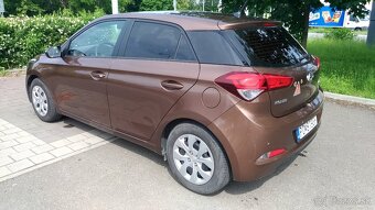 Predám Hyundai i20 Hatchback 61.8kw (výbava COMFORT) - 6