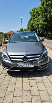Mercedes-Benz B 180 - 6