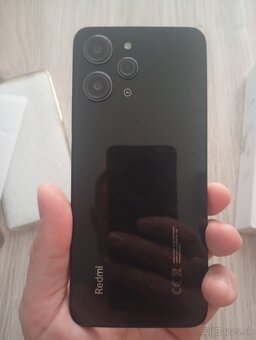 Xiaomi Redmi 12 čierny - 6