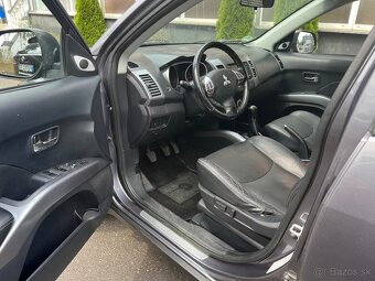 Mitsubishi Outlander 2.4 benzin 4x4 r.v 2008 7m xenon navi - 6