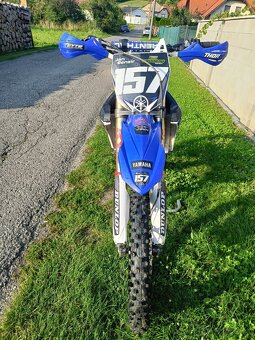 Yamaha yzf 250 - 6