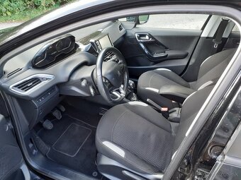 Peugeot 208 1.2 PureTech 60kW - 6