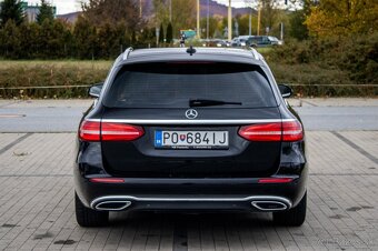 Mercedes-Benz E200d kombi (2017) - 6