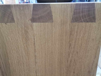 Dubová komoda z masívu - 6